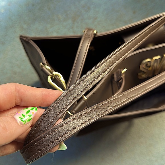 COPY - Steve Madden 2 piece ToteBag with Detachable Crossbody & Smaller purse/p… - Picture 8 of 16